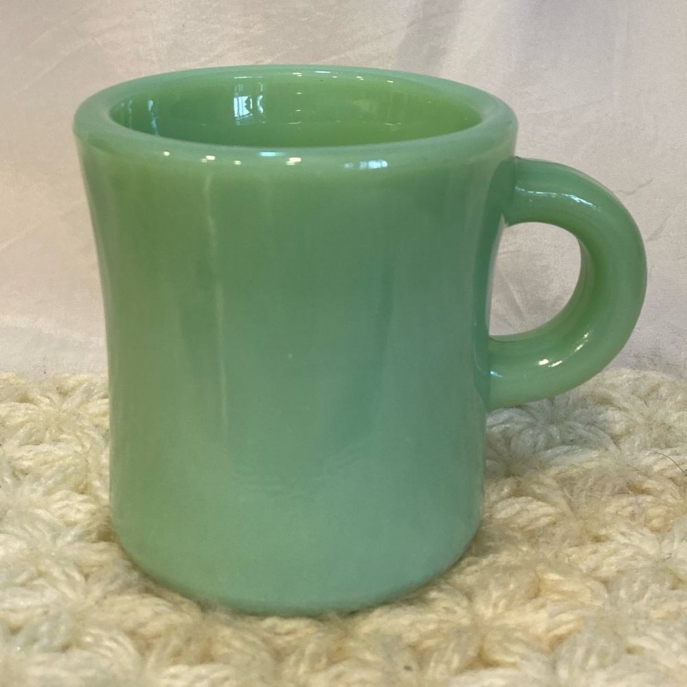 Fire King Jadeite Extra Heavy Mug G212 7 oz Milk Glass Mug 1940-50 Vintage
